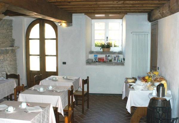 La Meridiana Casale ピニョーネ エクステリア 写真