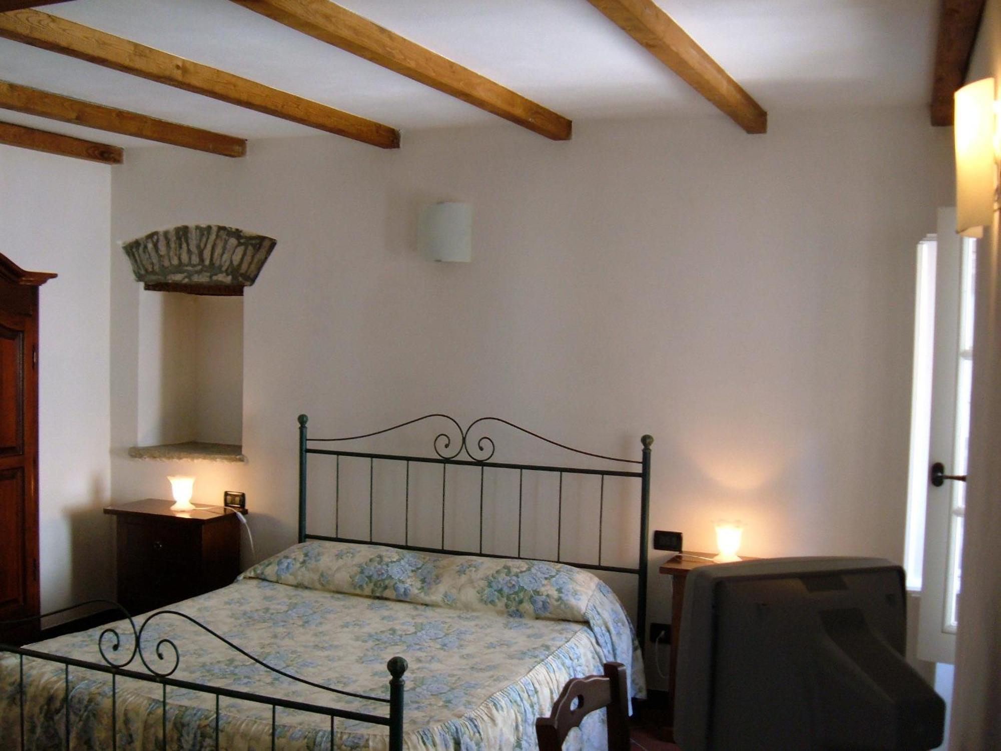 La Meridiana Casale ピニョーネ エクステリア 写真