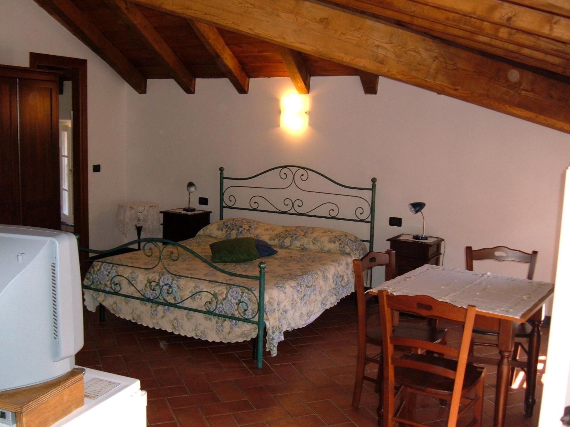 La Meridiana Casale ピニョーネ エクステリア 写真