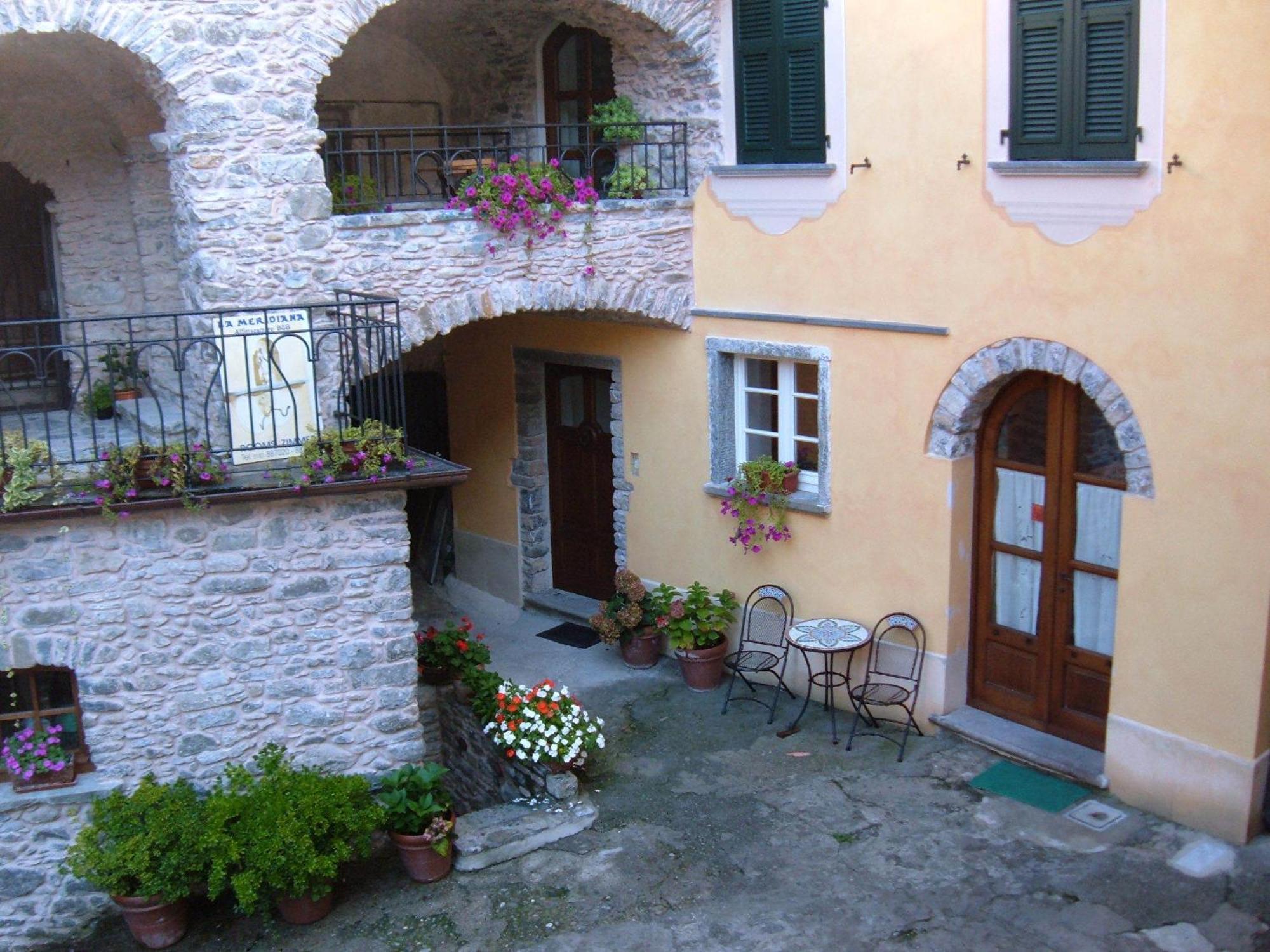 La Meridiana Casale ピニョーネ エクステリア 写真