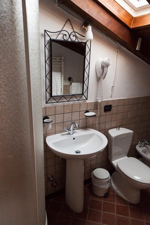 La Meridiana Casale ピニョーネ エクステリア 写真