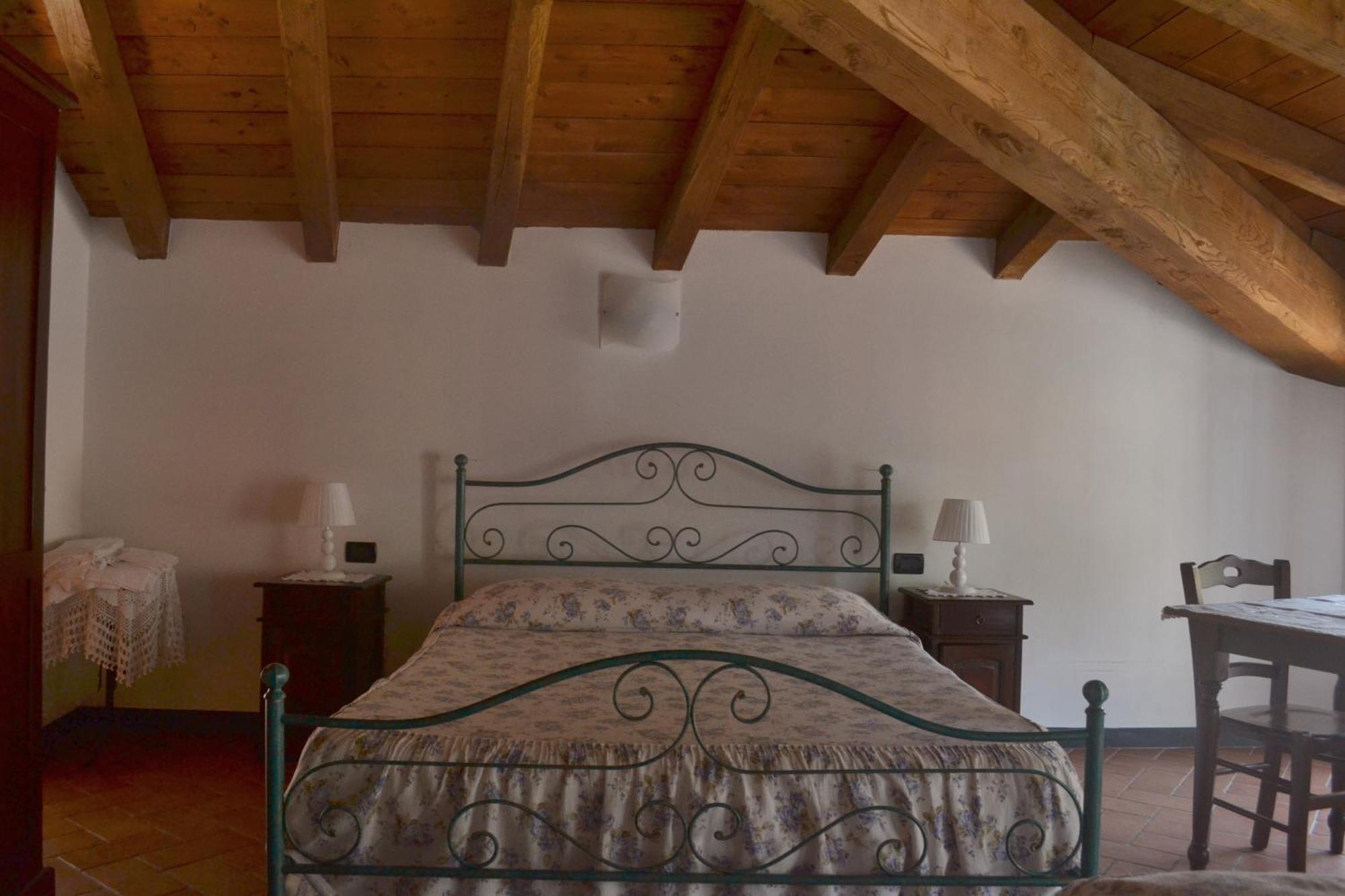 La Meridiana Casale ピニョーネ エクステリア 写真